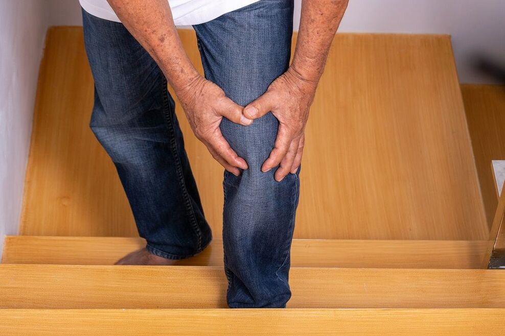 bolečine v kolenu pri hoji po stopnicah
